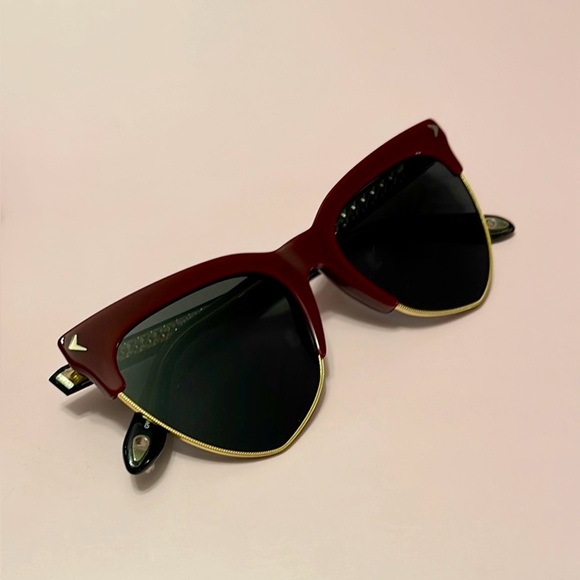 Givenchy Red and Gold Sunglasses NWOT - Picture 1 of 6